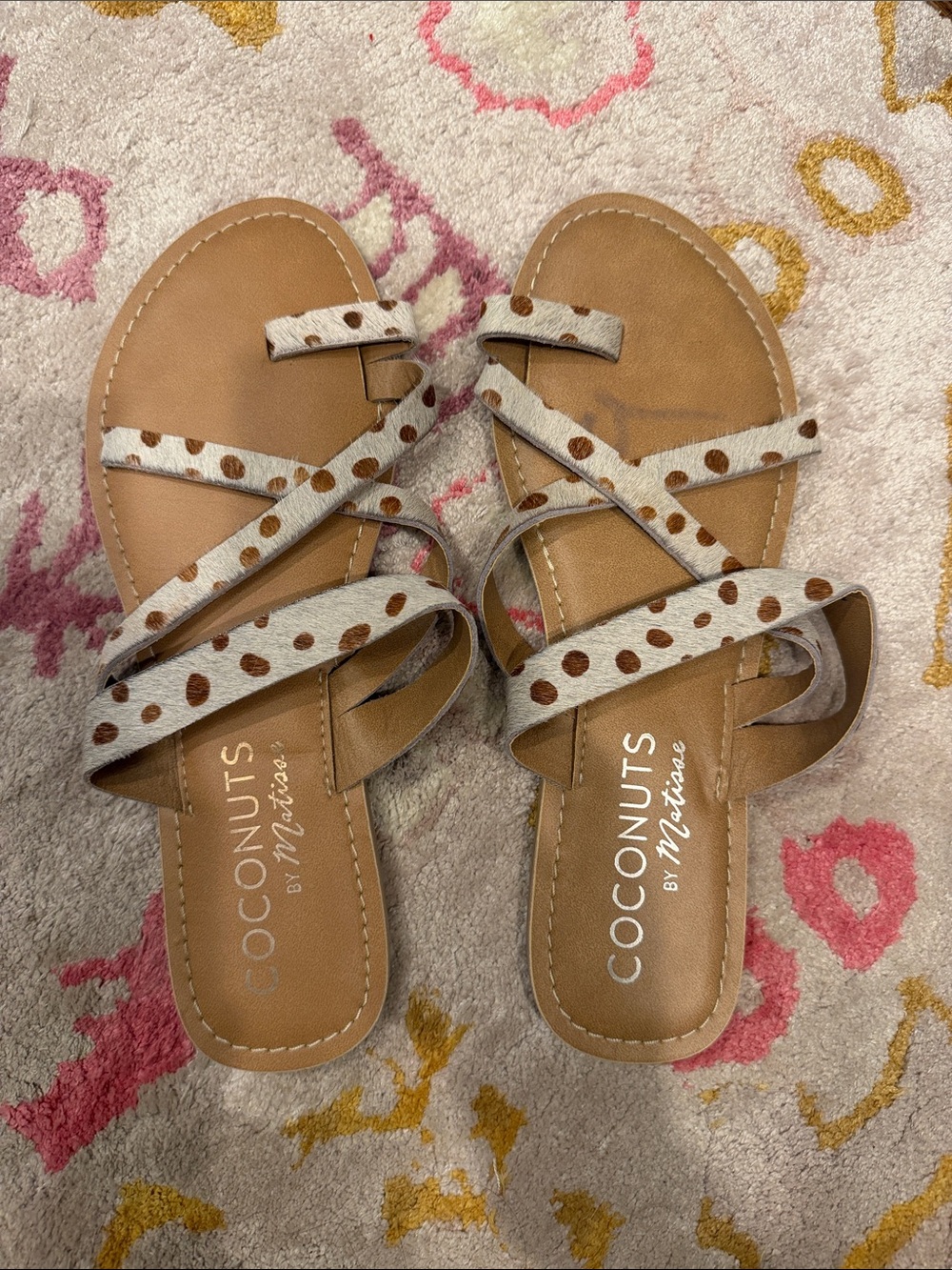 Coconuts by Matisse Tan Slide Sandals with Cream Polka Dot Straps